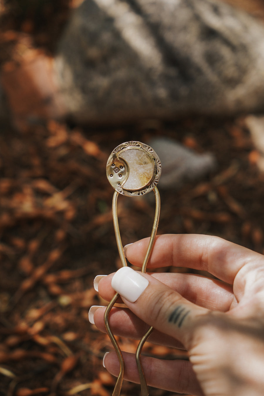 Mojave Hair Fork in Citrine