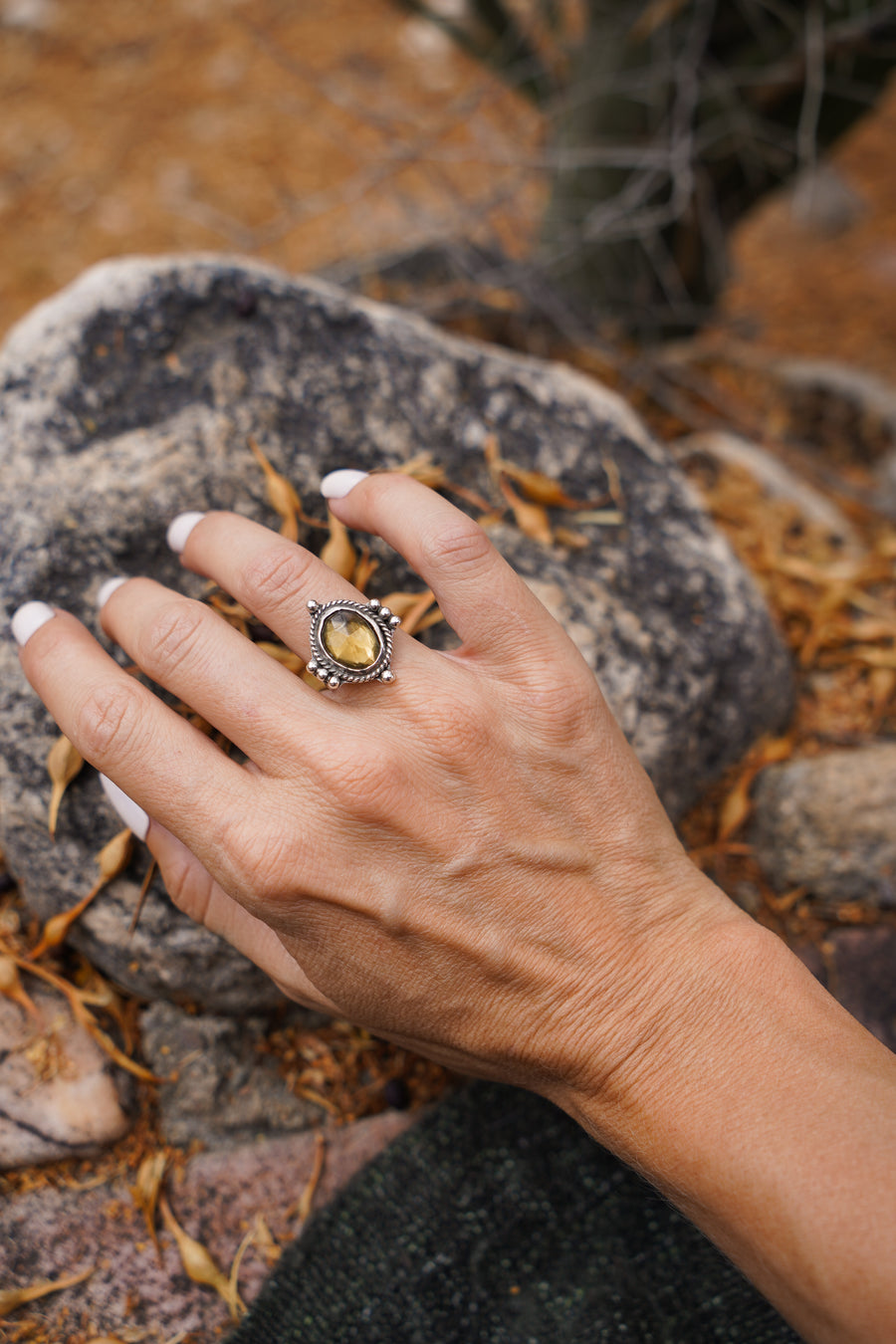 The Nova Ring with Honey Quartz (Size 6.5)