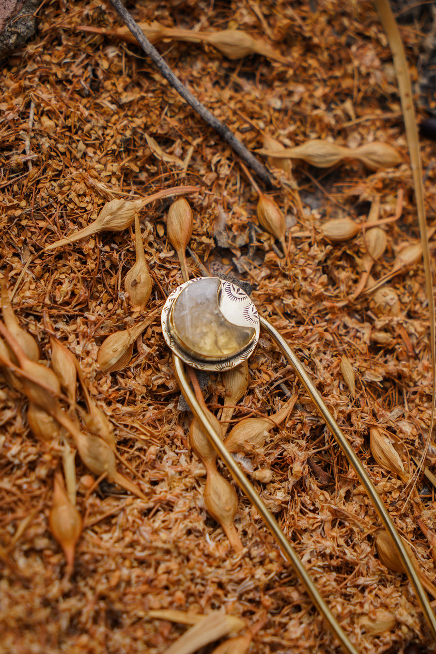 Mojave Hair Fork in Citrine