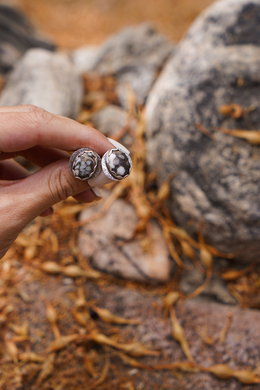 The Wildhorse Bloom Studs