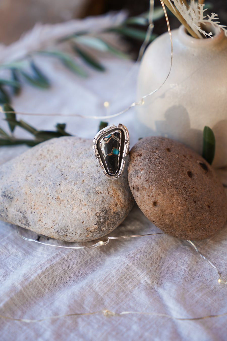Spiny Oyster with Kingman Turquoise Ring (Size 7.5)