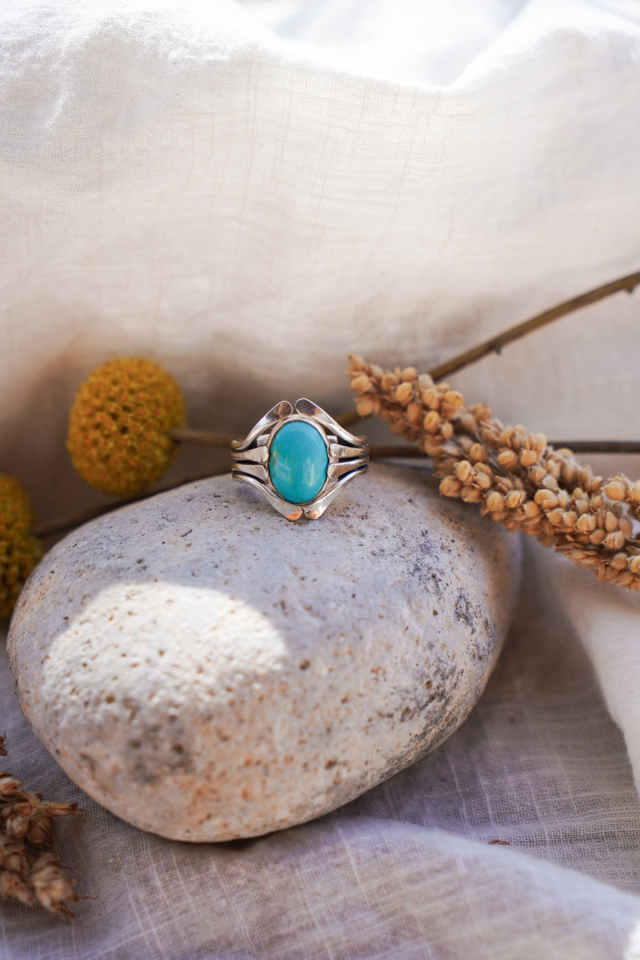 The Cascade Ring in Nacozari Turquoise (Size 7)