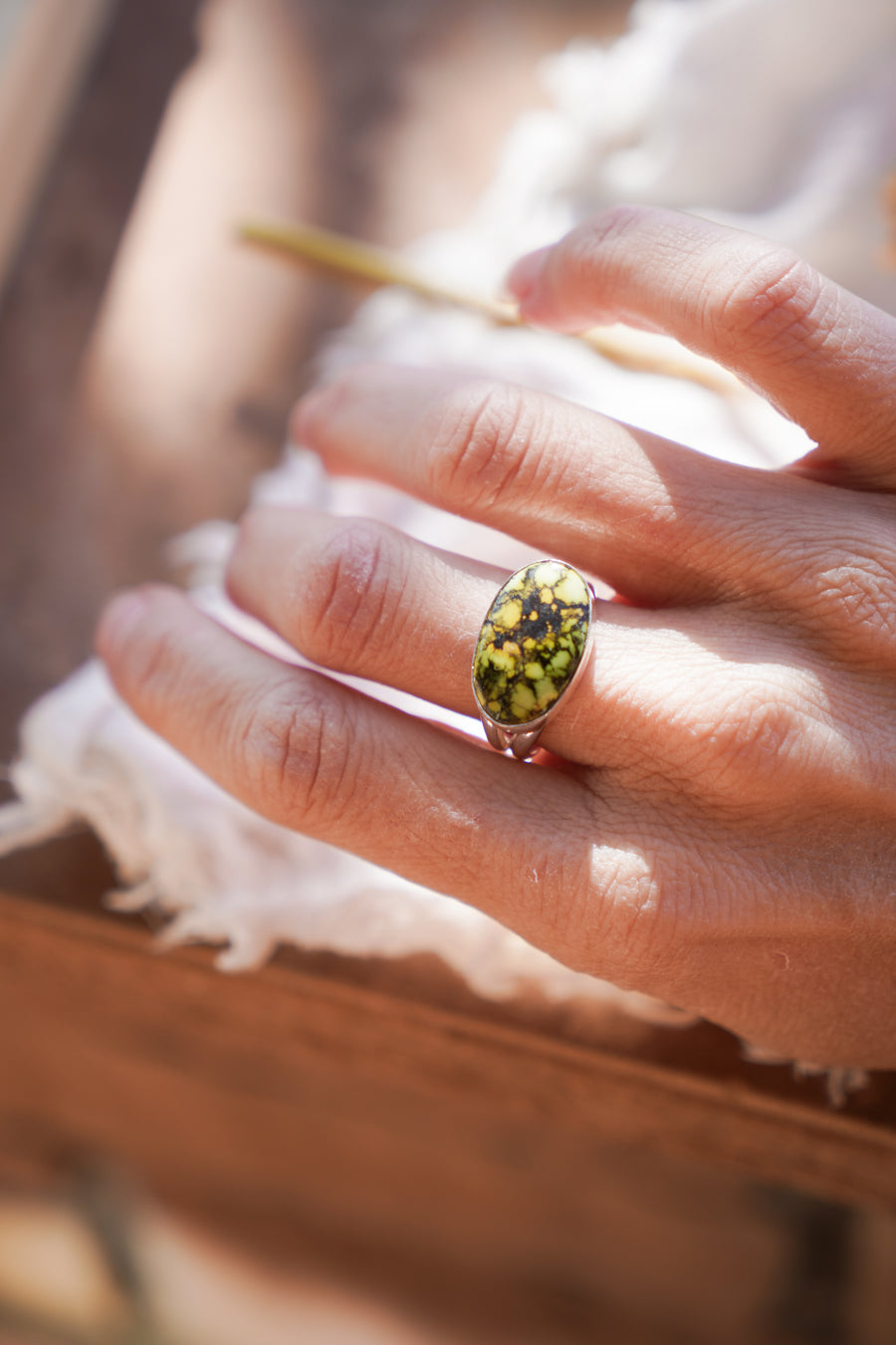 Horizontal Ring in Yungai Turquoise (Size 9)