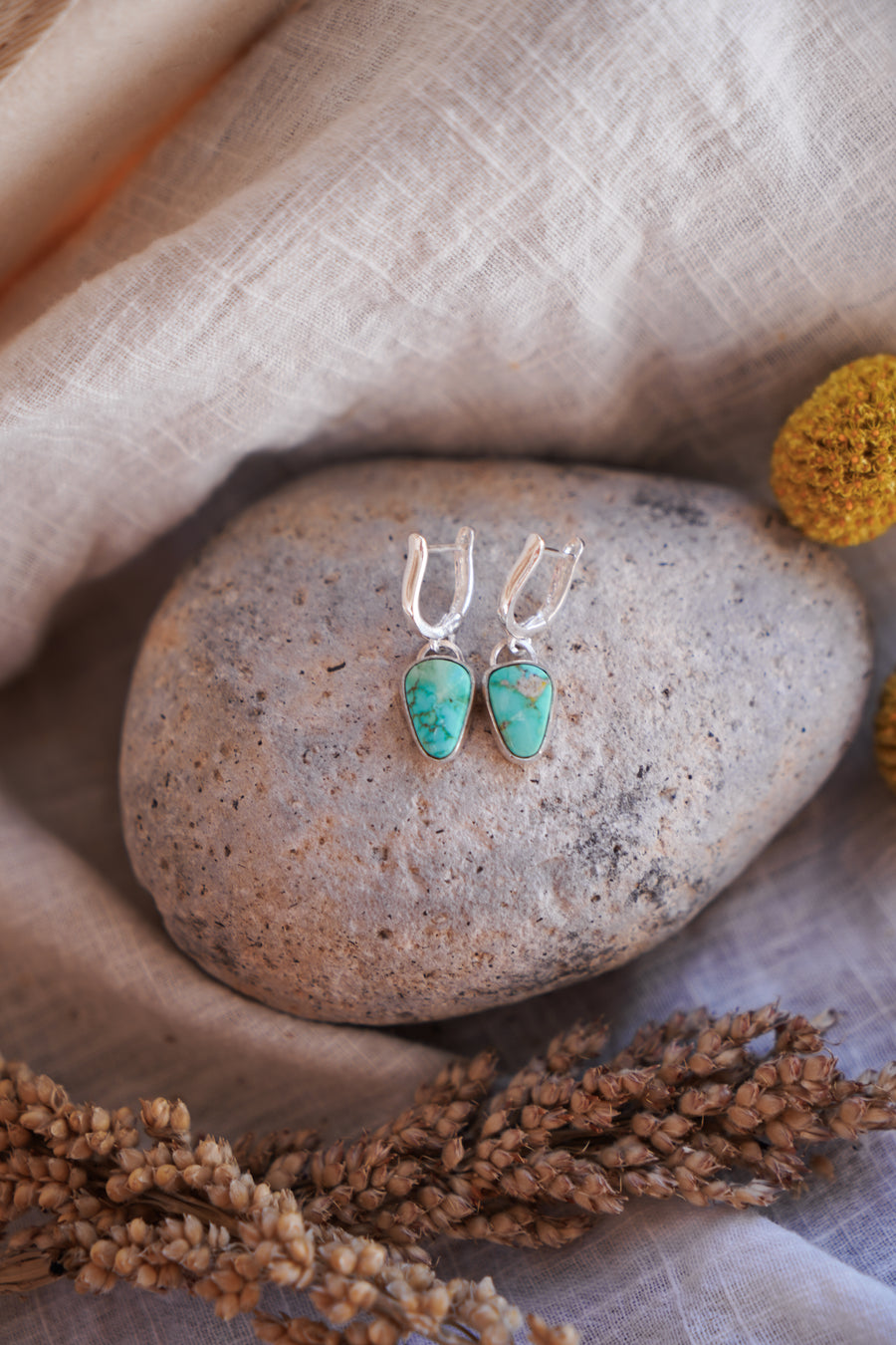 Horseshoe Drops in Sonoran Mountain Turquoise