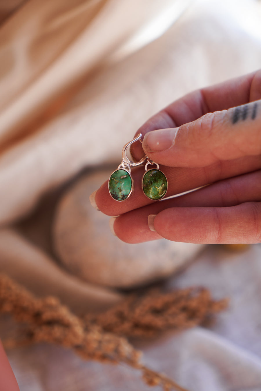 Horseshoe Drops in Emerald Valley Turquoise