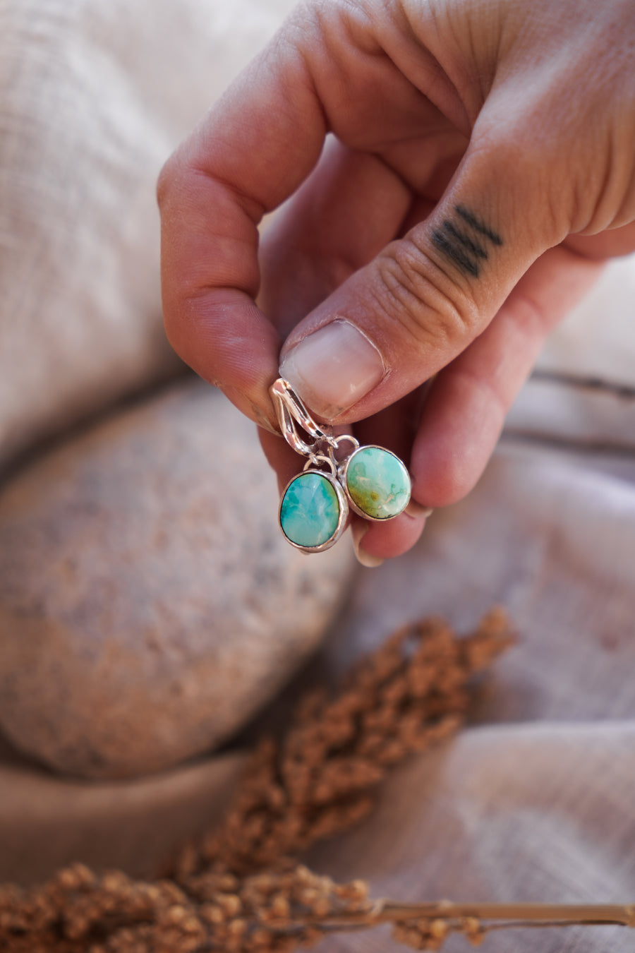 Horseshoe Drops in Sonoran Mountain Turquoise