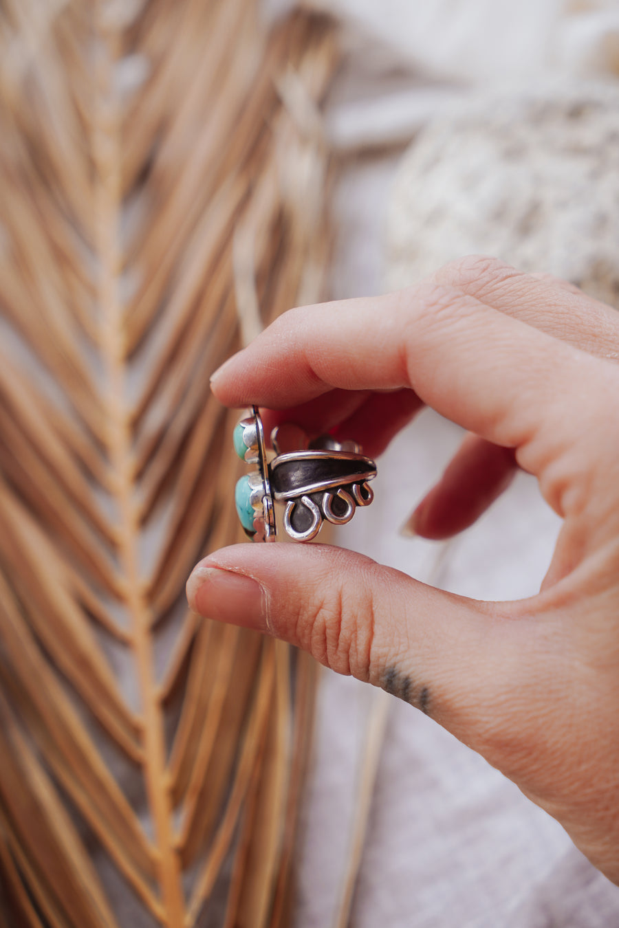 The Whimsy Ring in Hubei & Golden Hills (Size 6)