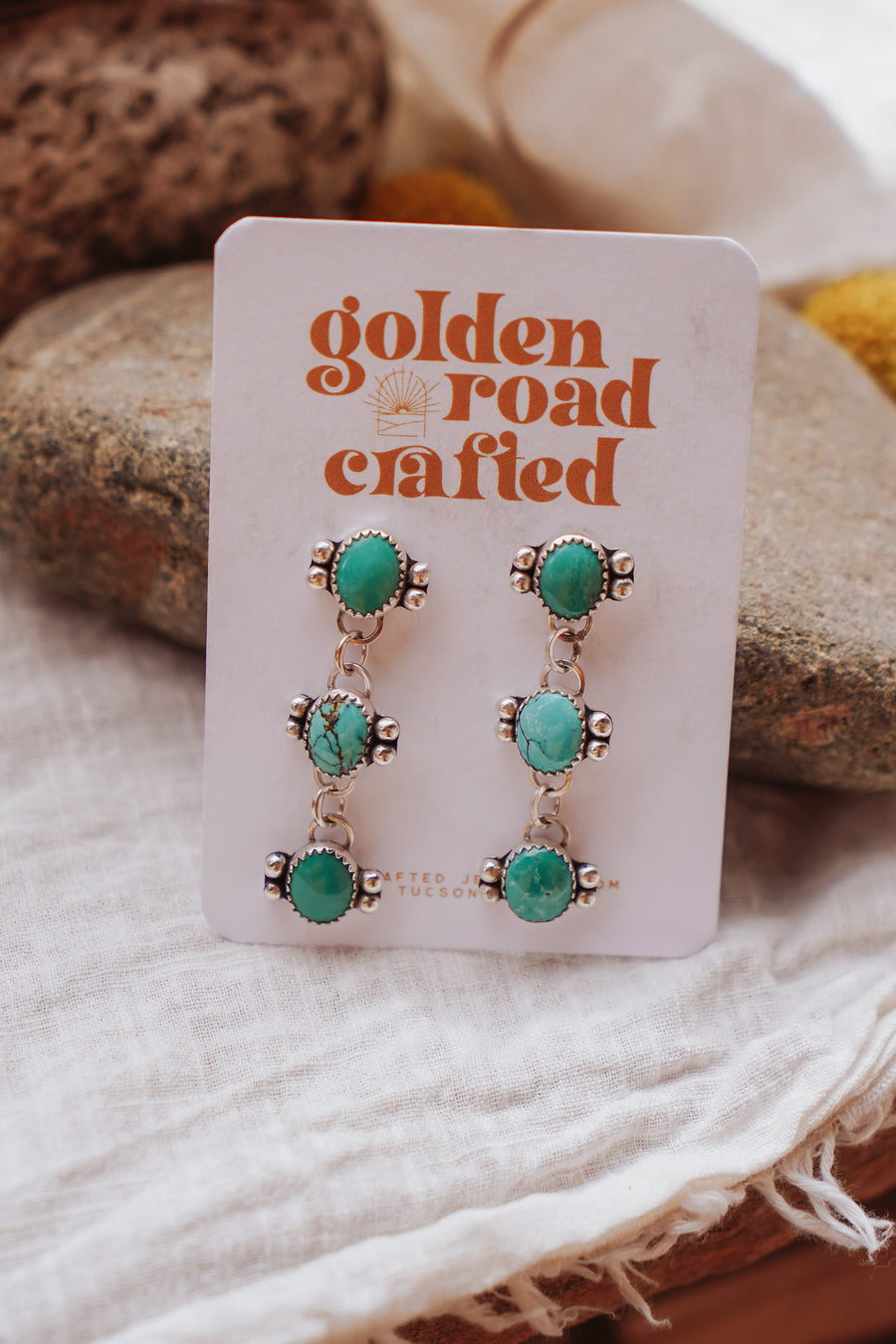 Dangle Earrings in Hubei Turquoise