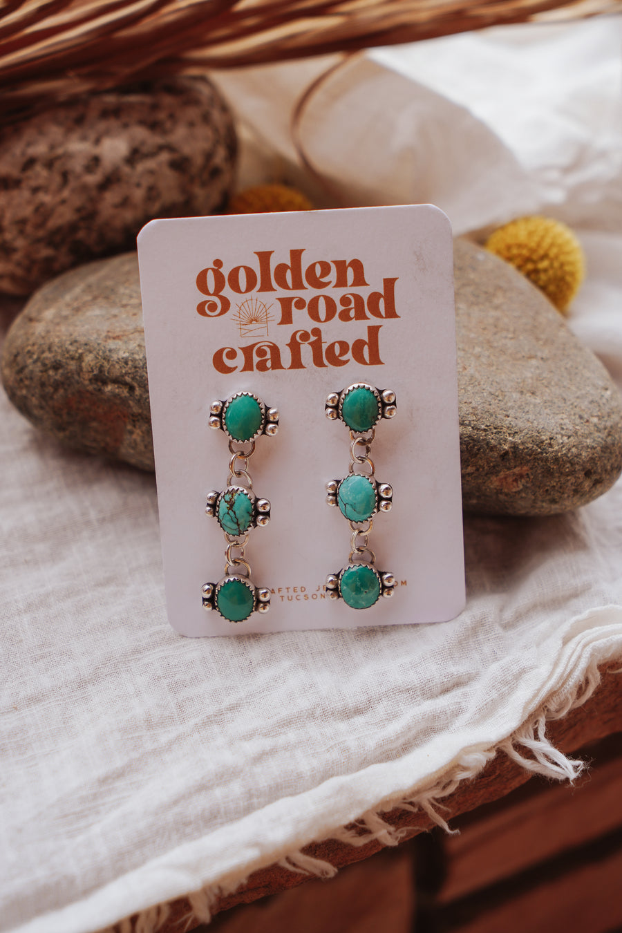 Dangle Earrings in Hubei Turquoise