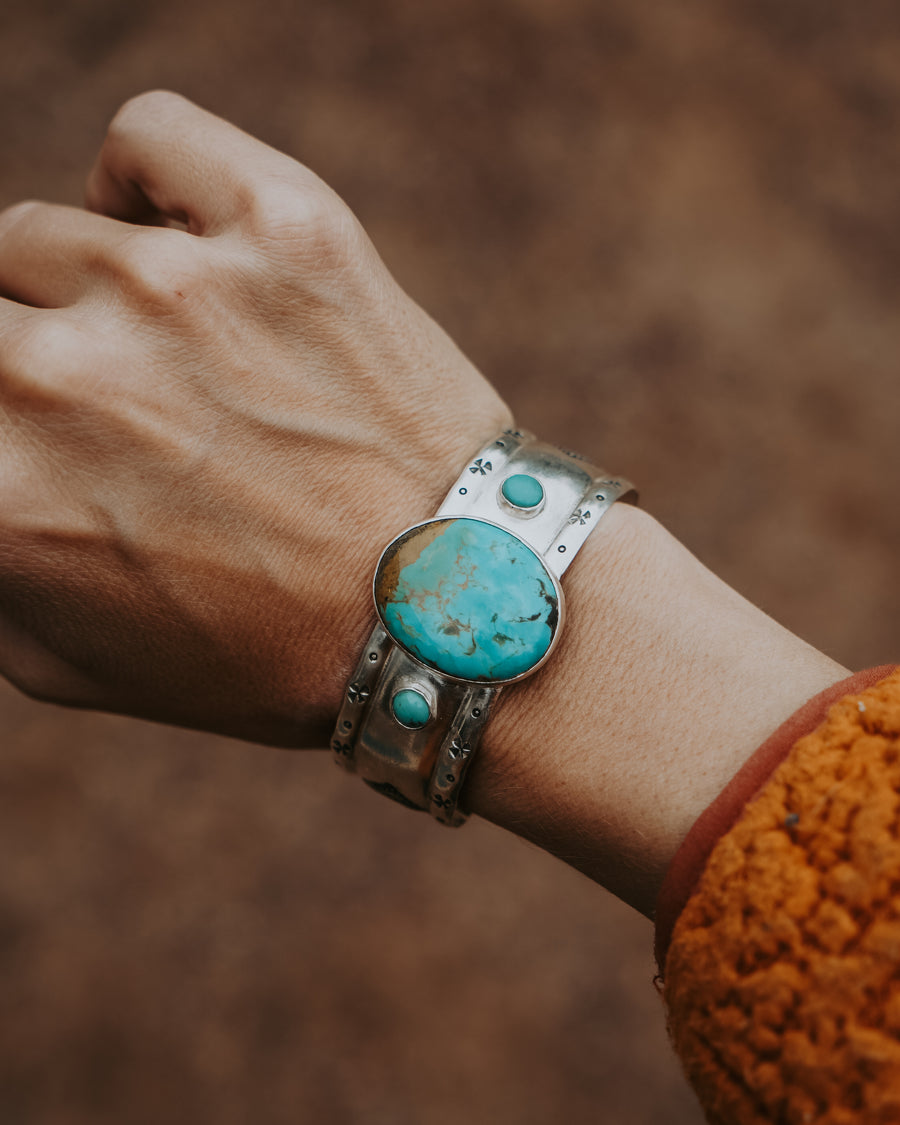 Statement Cuff in Hubei & Tyrone Turquoise