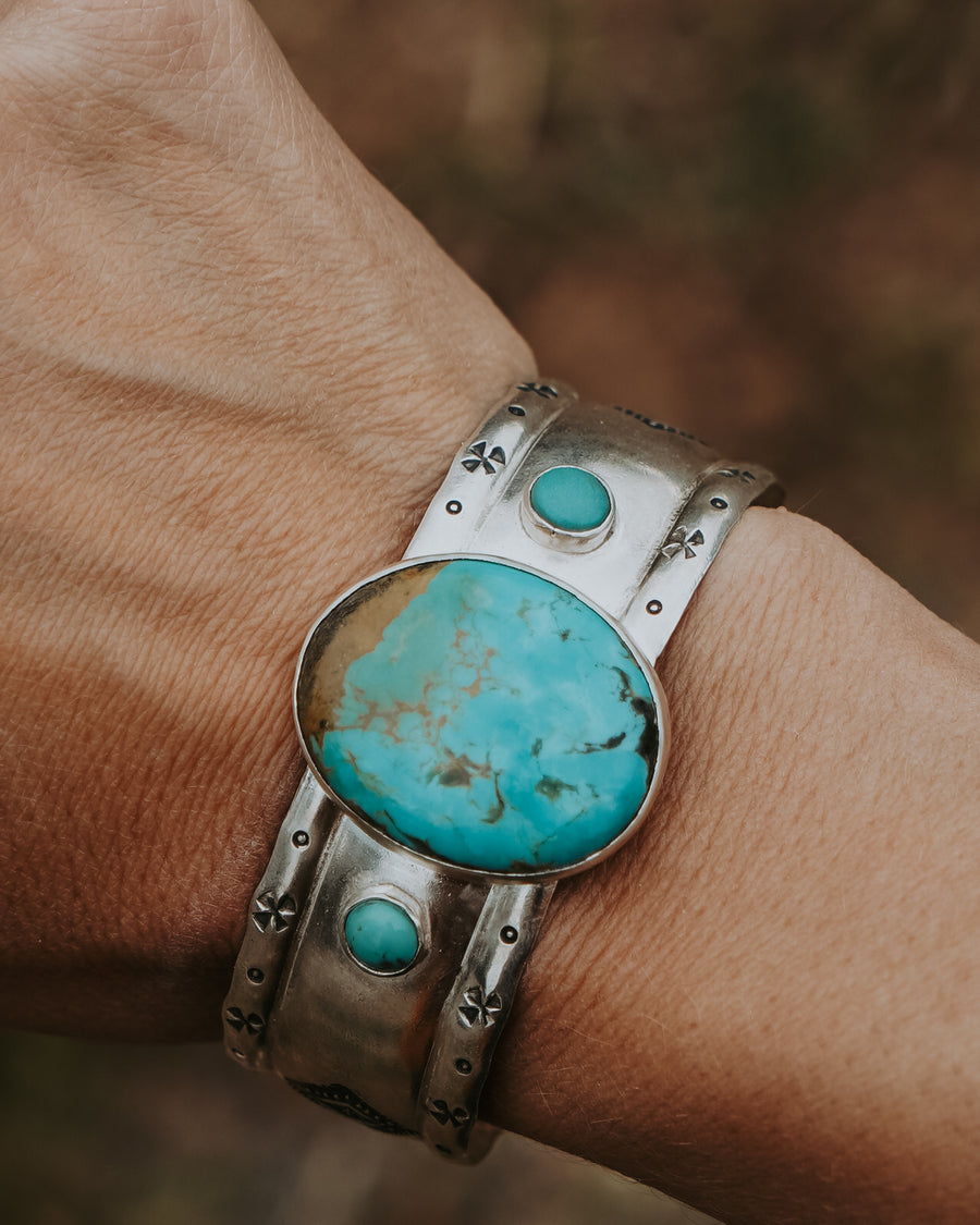 Statement Cuff in Hubei & Tyrone Turquoise