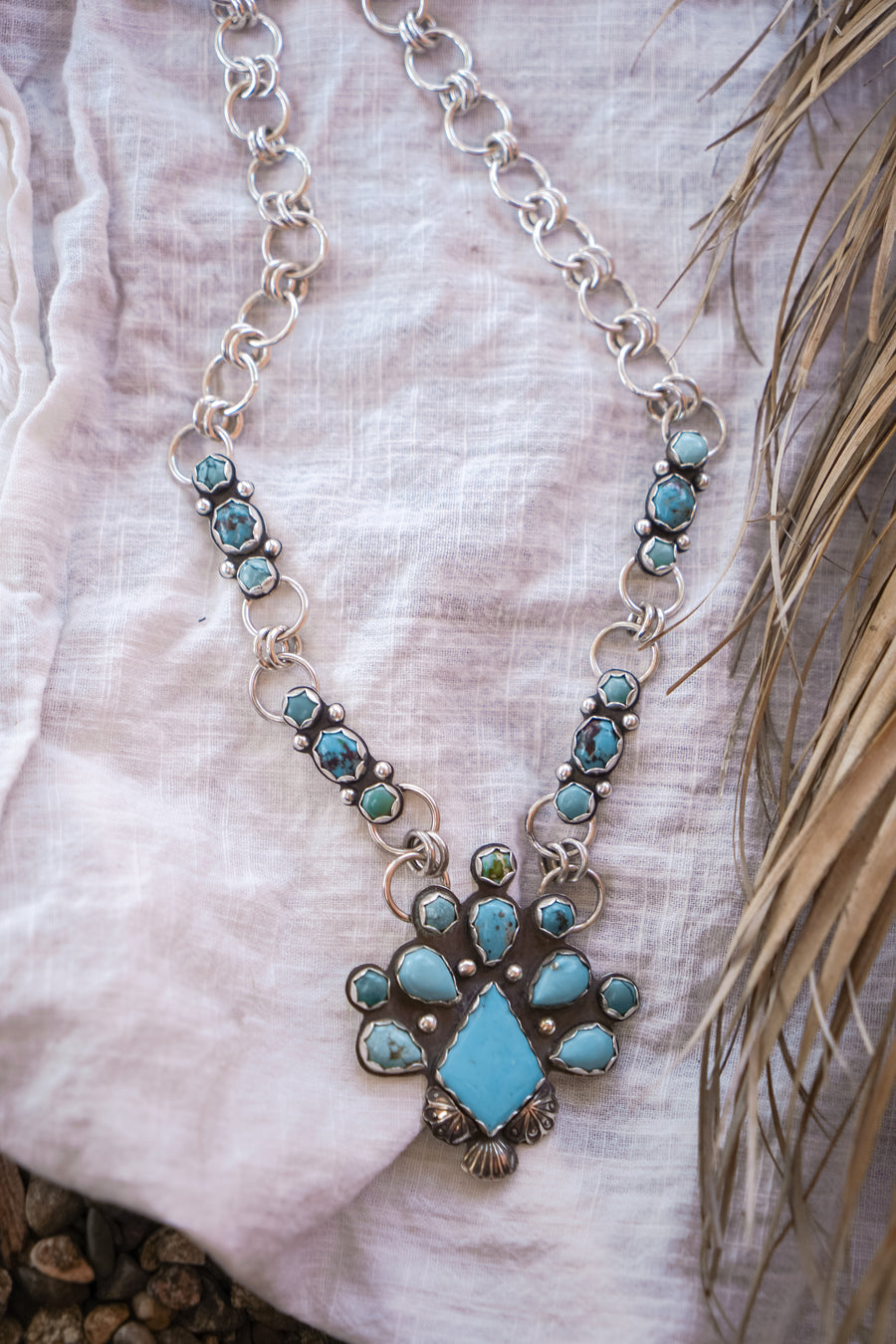 Statement Necklace in Campitos & Hubei Turquoise