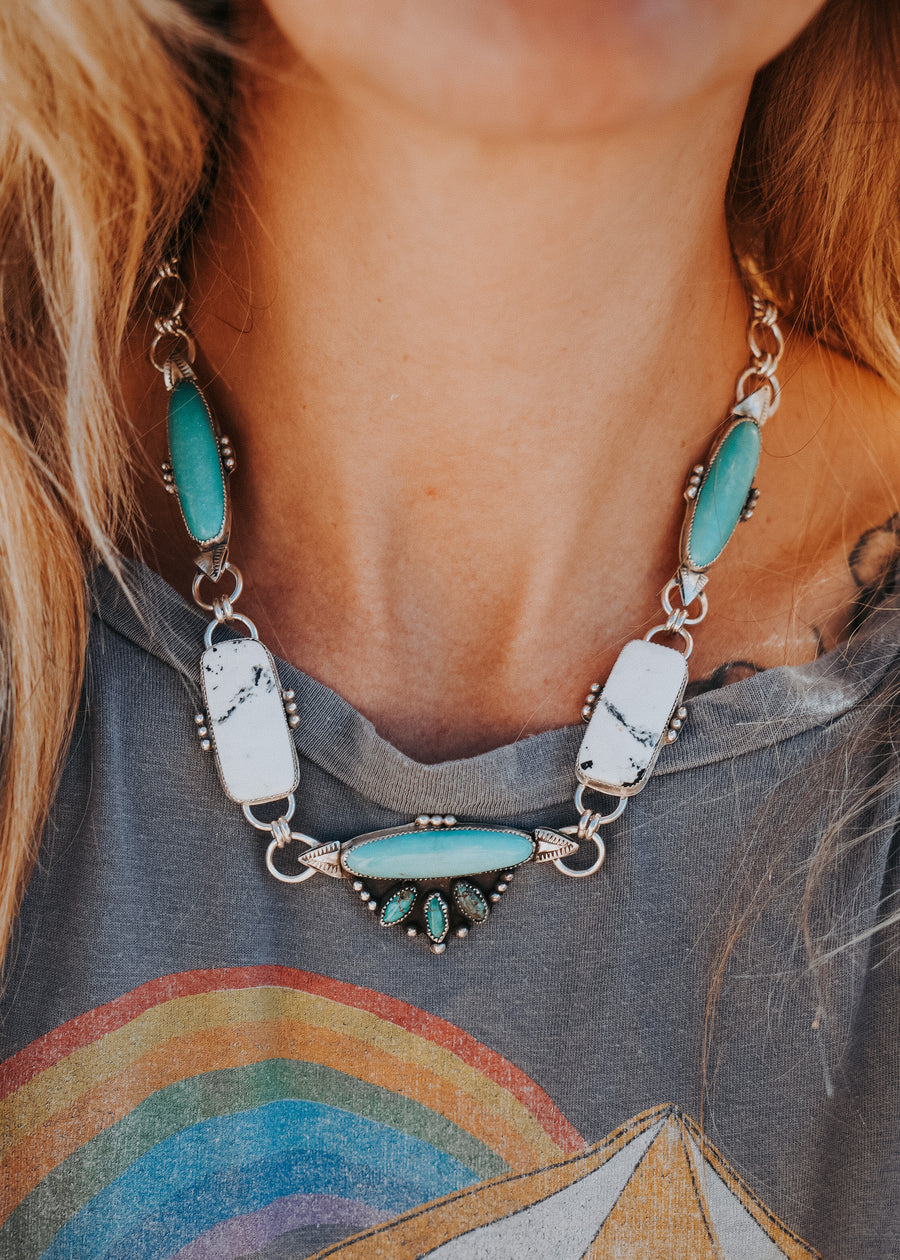 Statement Necklace in White Buffalo & Campitos Turquoise